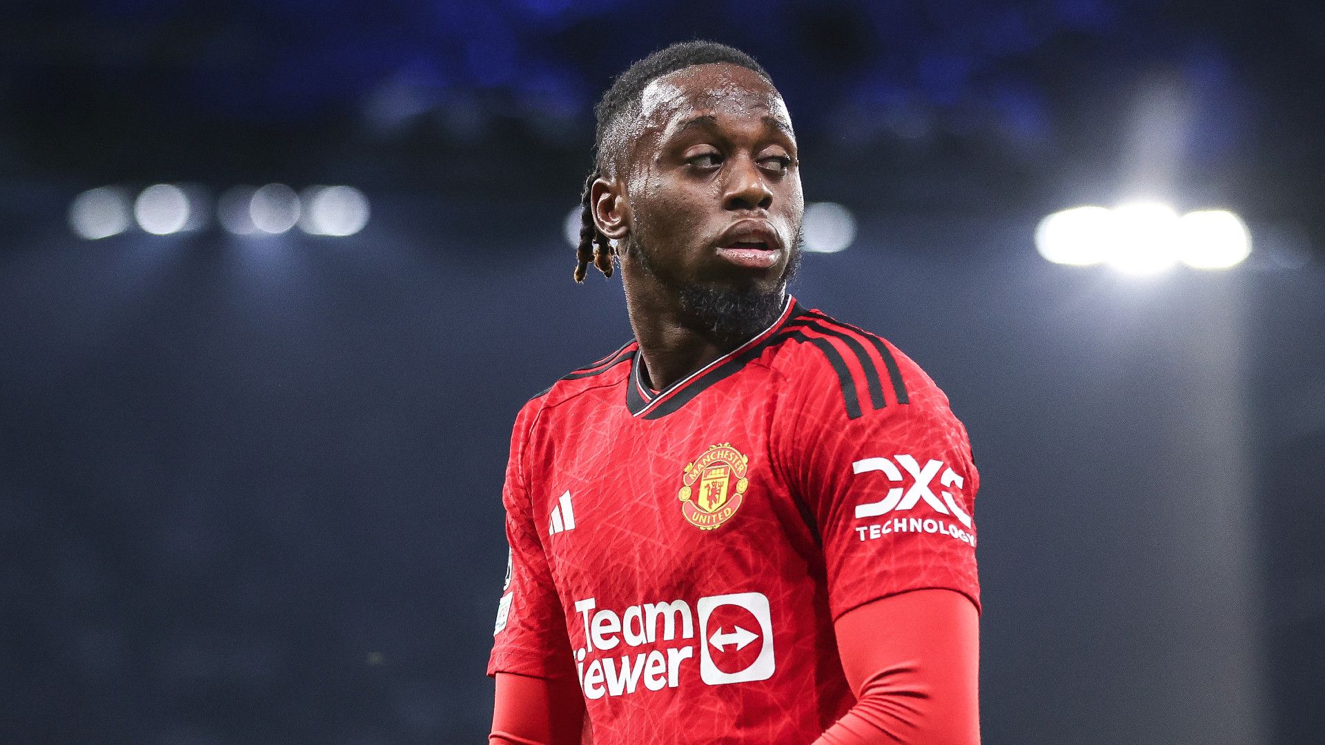 Aaron Wan-Bissaka Demands Pay-Off to Leave Manchester United Amid West Ham Interest