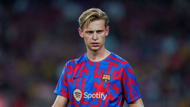 Manchester United Renew Interest in Barcelona Midfielder Frenkie de Jong